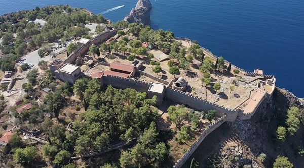 Foto - Alanya Kalesi'ndeki 9 asırlık hoşgörü