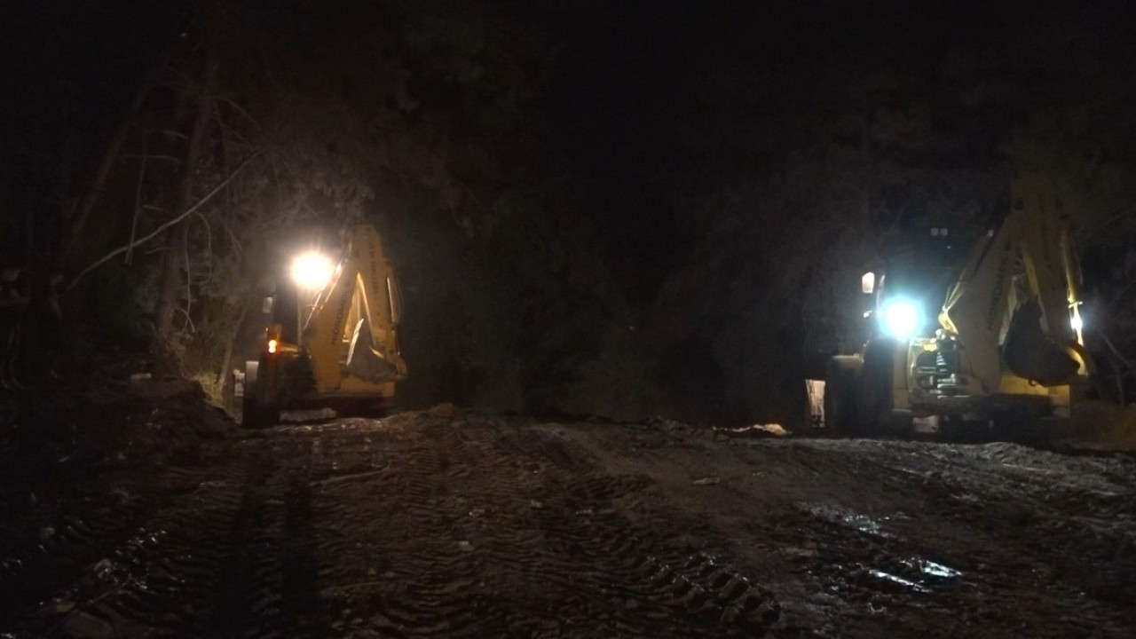 Foto - Alanya'da 3 hektarlık alan küle döndü