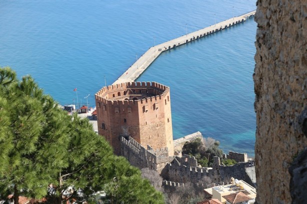 Foto - Alanya'nın tarihi simgesi: Kızıl Kule