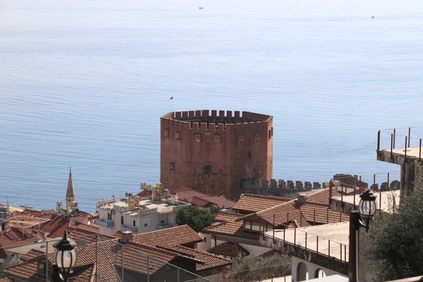 Alanya'nın tarihi simgesi: Kızıl Kule