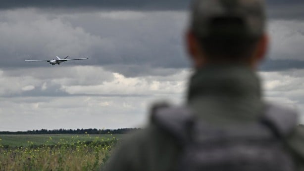 Alarm zilleri çalıyor! İki İHA peş peşe düşürüldü