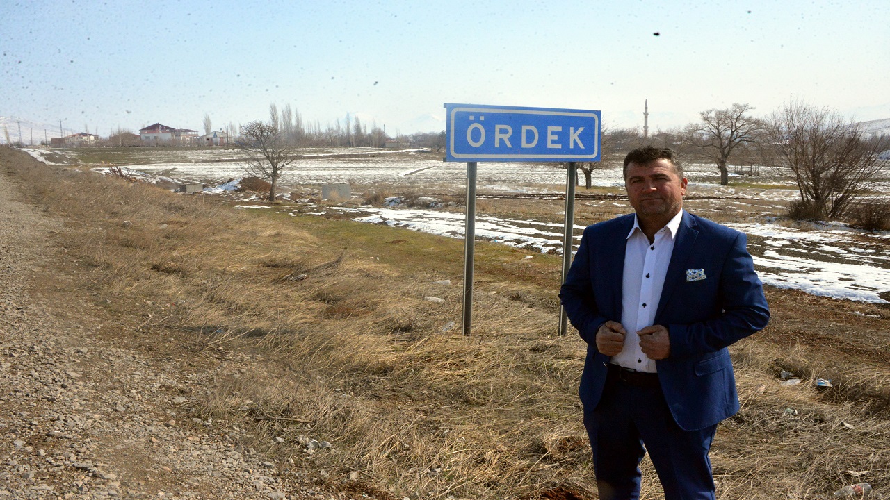 Foto - Alay konusu olmuşlardı! 110 yıllık köyün ismi değişti