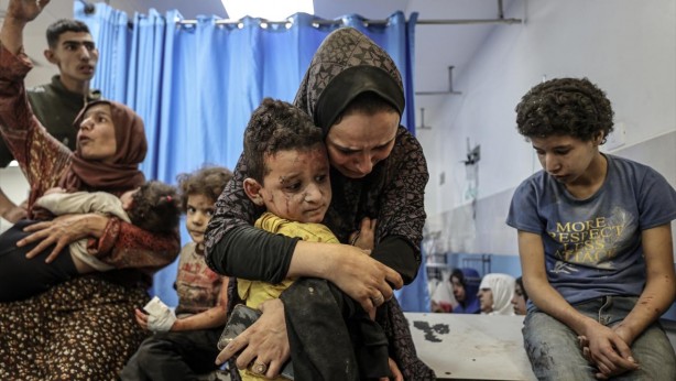 Foto - Alçak İsrail’den işkence ve açlık altında sorgulama! Filistin Sağlık Bakanlığı Sözcüsü: Destek olmalarını talep ediyoruz! Can kaybı 18 bin 787'ye yükseldi!