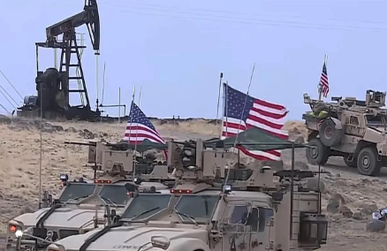 Foto - Alçaklar binlerce varil petrolü göz göre göre çalıyor! Varilini 985 liradan satıyorlar