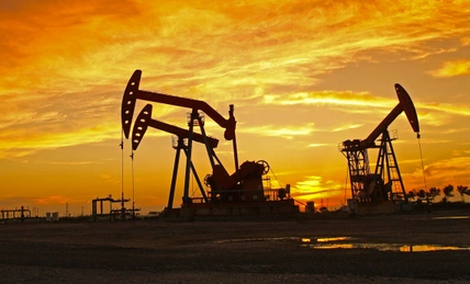 Foto - Alçaklar binlerce varil petrolü göz göre göre çalıyor! Varilini 985 liradan satıyorlar