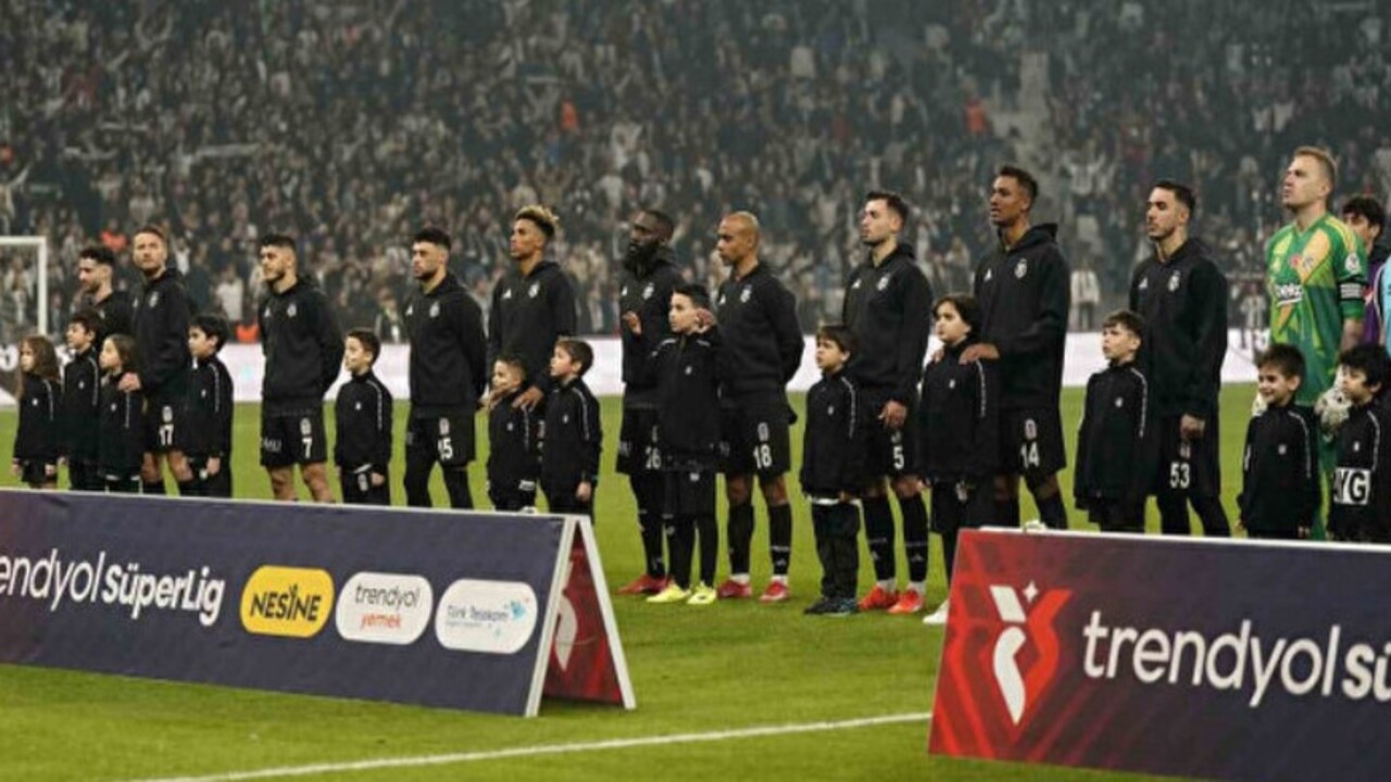 Aldığı maaş ve gösterdiği performans çıldırttı! O yıldız Süper Lig'de 19 maçtır gol atamıyor