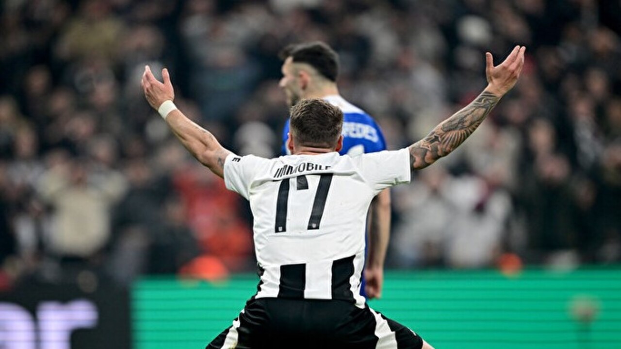 Foto - Aldığı maaş ve gösterdiği performans çıldırttı! O yıldız Süper Lig'de 19 maçtır gol atamıyor