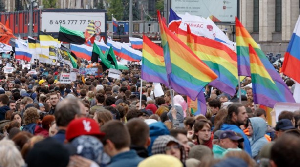 Foto - Aldıkları LGBT kararını dünyaya duyurdular: Akıl hastası sayılacaklar