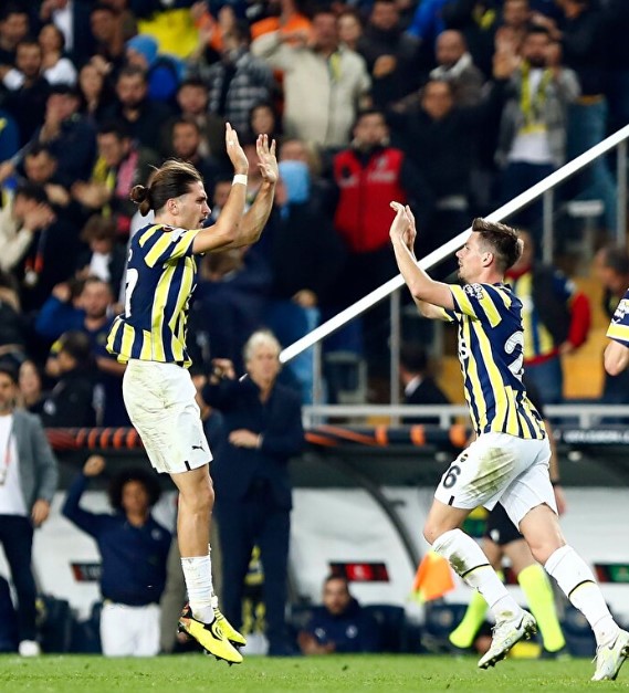 Foto - Alex istedi Mourinho’dan onay çıktı! Antalyaspor iki Fenerbahçeli yıldızı istiyor