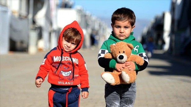 Foto - Algı oyunları tek tek bozuluyor! İşte Suriyeliler hakkında söylenen yalanlar...