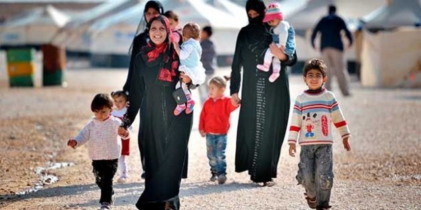 Foto - Algı oyunları tek tek bozuluyor! İşte Suriyeliler hakkında söylenen yalanlar...