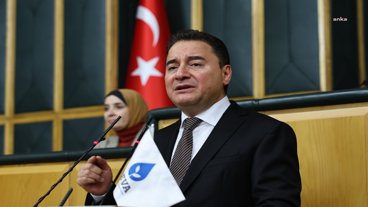 Foto - Ali Babacan fena babalandı! Tutmayın küçük enişteyi