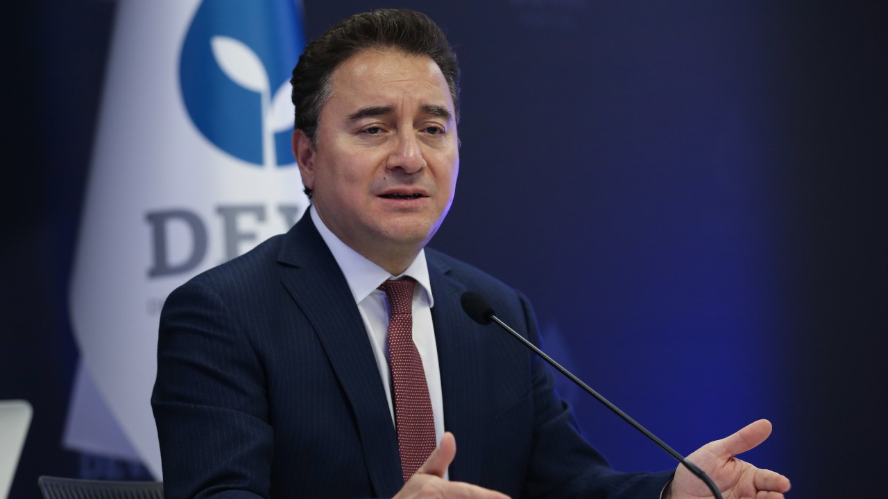 Foto - Ali Babacan’dan skandal benzetme! Hadi git işine be adam 