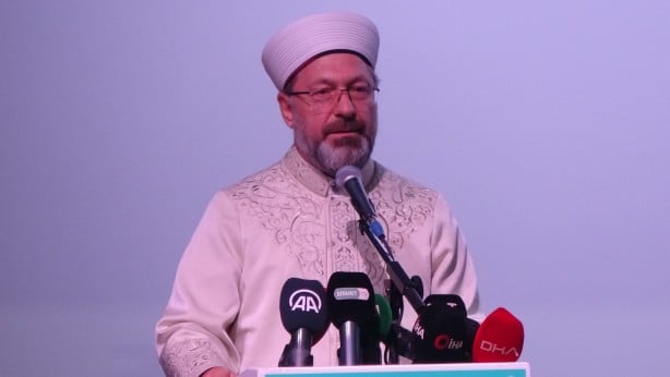 Ali Erbaş: Dünyada her dört saniyede bir insan açlıktan ölüyor