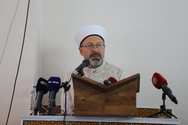 Ali Erbaş, Mardin'de mevlide katıldı