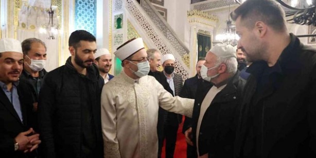Ali Erbaş'tan teravih namazı açıklaması