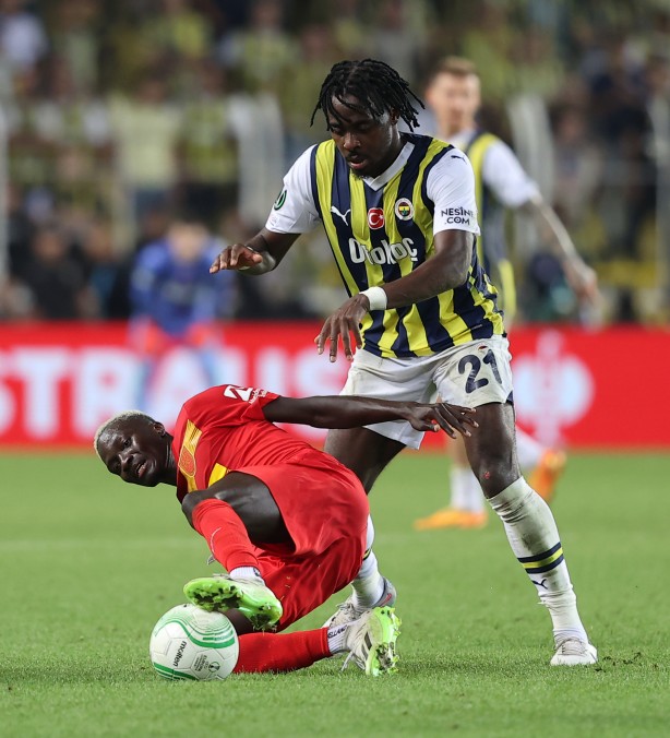 Foto - Ali Koç döneminde böylesi olmadı! Küçük Jesus demedikleri kaldı! Ayıp olmuyor mu?