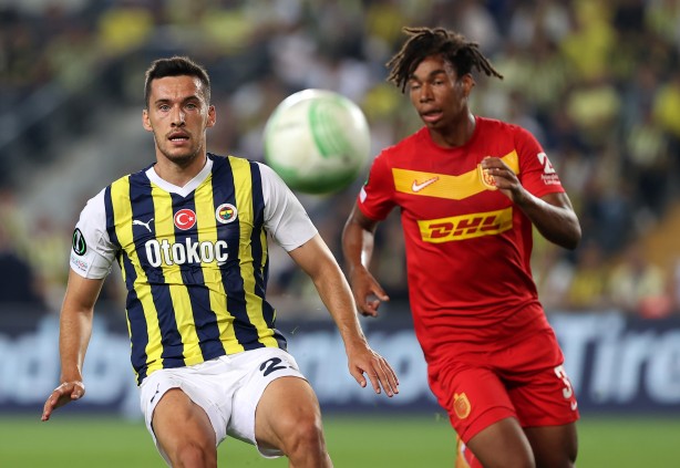 Foto - Ali Koç döneminde böylesi olmadı! Küçük Jesus demedikleri kaldı! Ayıp olmuyor mu?