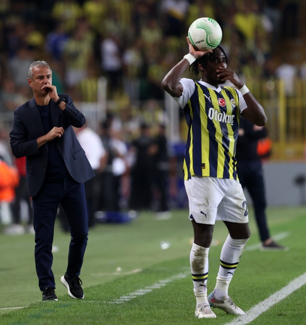 Foto - Ali Koç döneminde böylesi olmadı! Küçük Jesus demedikleri kaldı! Ayıp olmuyor mu?