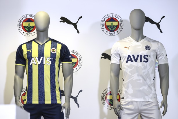 Foto - Ali Koç, Fenerbahçe'nin yıldızlarını söktü! İşte yeni sezon formaları...