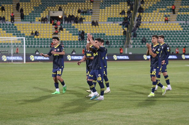 Foto - Ali Koç koskoca kulübü ne hale düşürdü! ‘Sahadan çekildiğinizde gurur duydum’