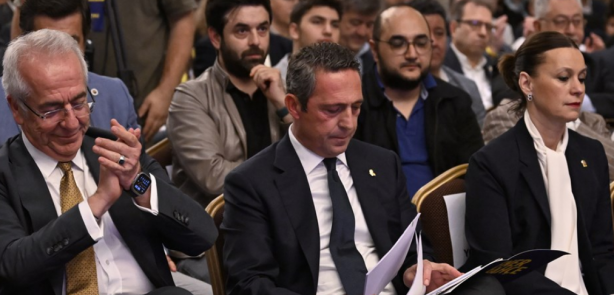 Foto - Ali Koç o kararını apar topar değiştirdi ve Aziz Başkan için bakın ne yaptı…