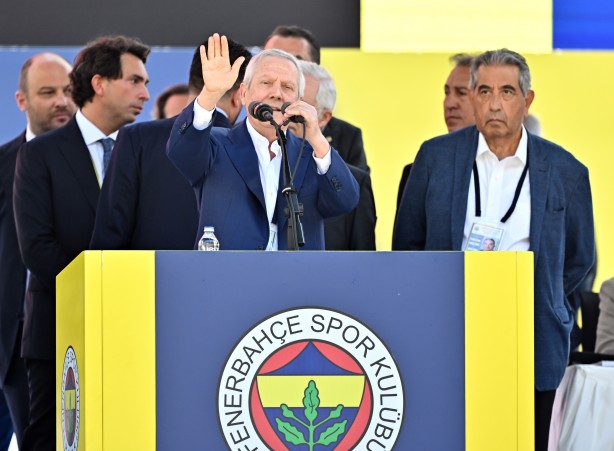 Foto - Ali Koç okulda sürekli dayak yiyip, eve gelip kırıp döken şımarık çocuk gibi davranıyor! Olay sözler...