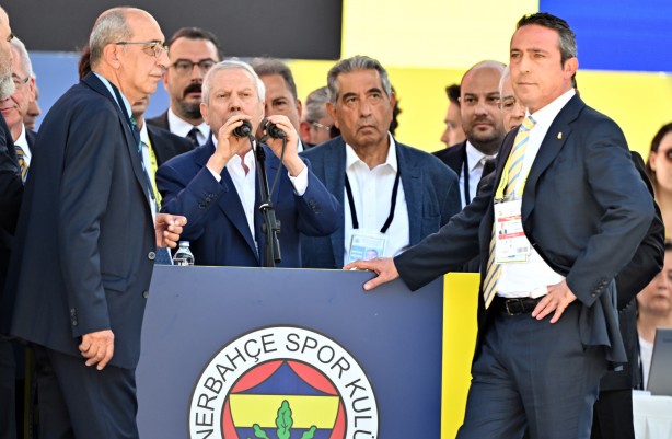 Foto - Ali Koç okulda sürekli dayak yiyip, eve gelip kırıp döken şımarık çocuk gibi davranıyor! Olay sözler...