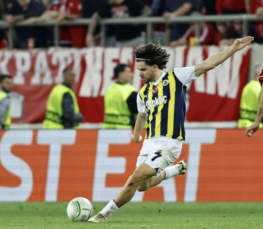 Ali Koç 'sezon sonunda ayrılacak' demişti! Ve Ferdi'nin yeni takımı belli oldu! Babası işi bitirdi...