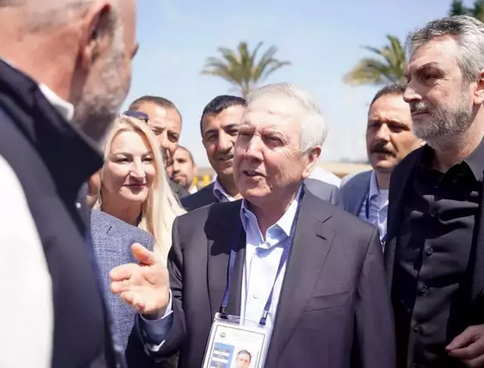 Foto - Ali Koç şimdi yandı! Aziz Yıldırım dünyaca ünlü teknik direktörle geri dönüyor! Yer yerinden oynayacak: