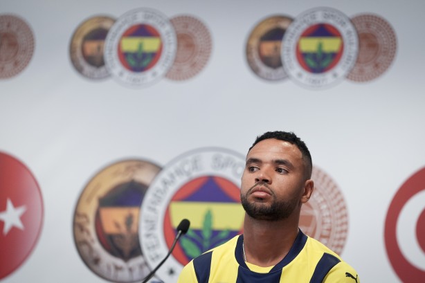 Foto - Ali Koç Sörloth'u ikna edemeyince başka çare kalmadı! Üstüne basa basa uyardı ve o açıklamayı yaptı…