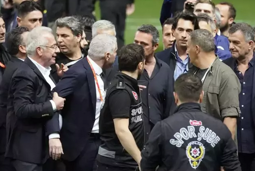 Foto - Ali Koç'tan Galatasaraylı yıldız için bomba itiraf: O futbolcuyu havada kaptılar! O yıldız için harekete geçildi artık…