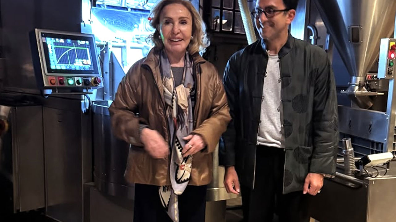 Foto - Ali Koç’un annesi Çiğdem Simavi'den gündemi sarsacak hamle! AK Partililerin ardından oraya gitti