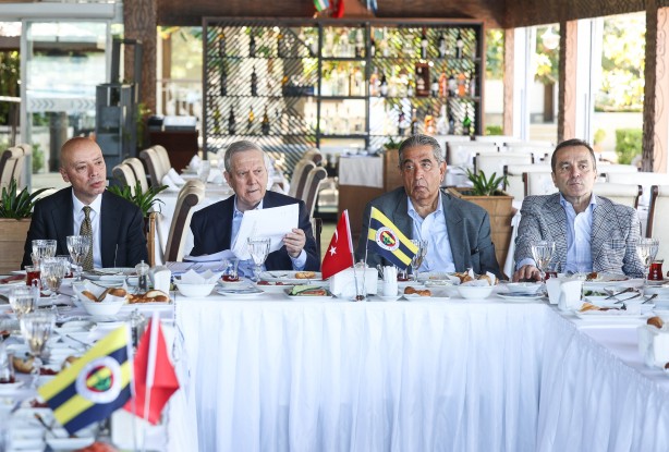 Foto - Ali Koç'un fiyaskosunu Aziz Yıldırım bitirecek! Süper Ligi yıldırım çarpacak!