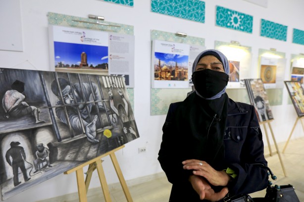 Foto - Alıkonulan kadınlar Esed'in zindanlarında yaşadıklarını resmetti