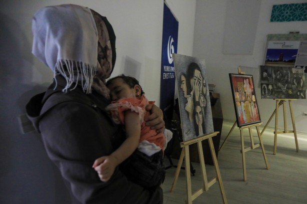 Foto - Alıkonulan kadınlar Esed'in zindanlarında yaşadıklarını resmetti