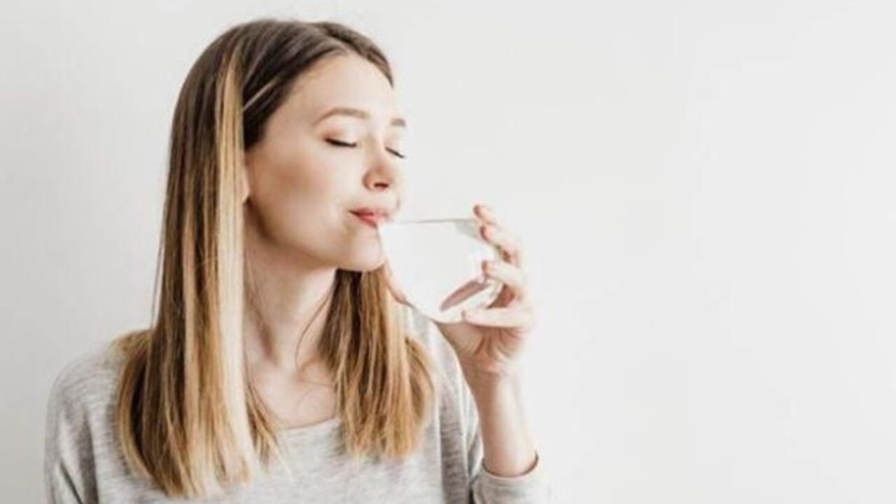 Foto - Alışkanlık haline getirmenizde fayda var! Saat başı bir bardak su içerseniz ne olur?