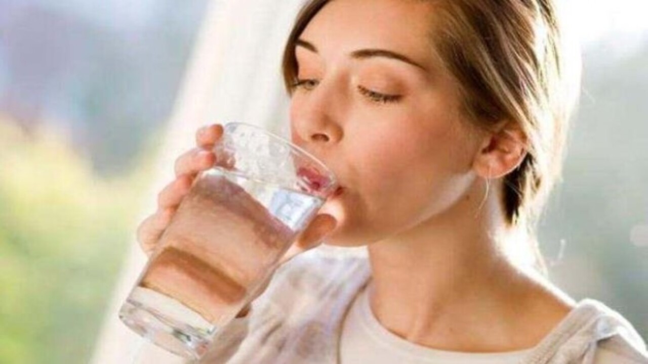 Foto - Alışkanlık haline getirmenizde fayda var! Saat başı bir bardak su içerseniz ne olur?
