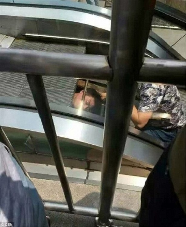 Foto - Alışveriş merkezinde korku dolu dakikalar