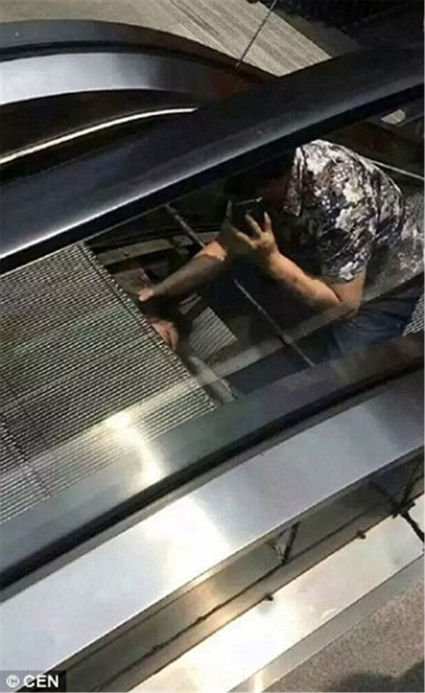 Foto - Alışveriş merkezinde korku dolu dakikalar