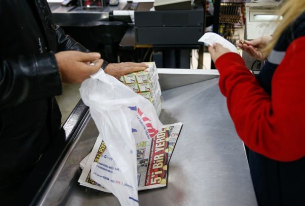 Foto - Alışverişe çıkacaklar dikkat: Artık 25 kuruştan satılmaya başladı