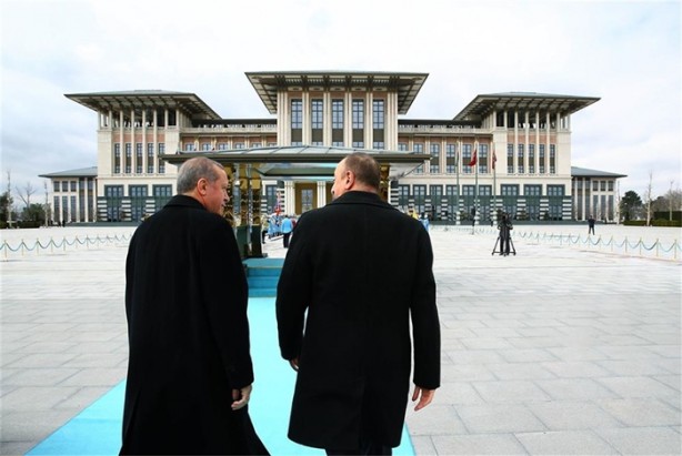 Foto - Aliyev Ankara'da