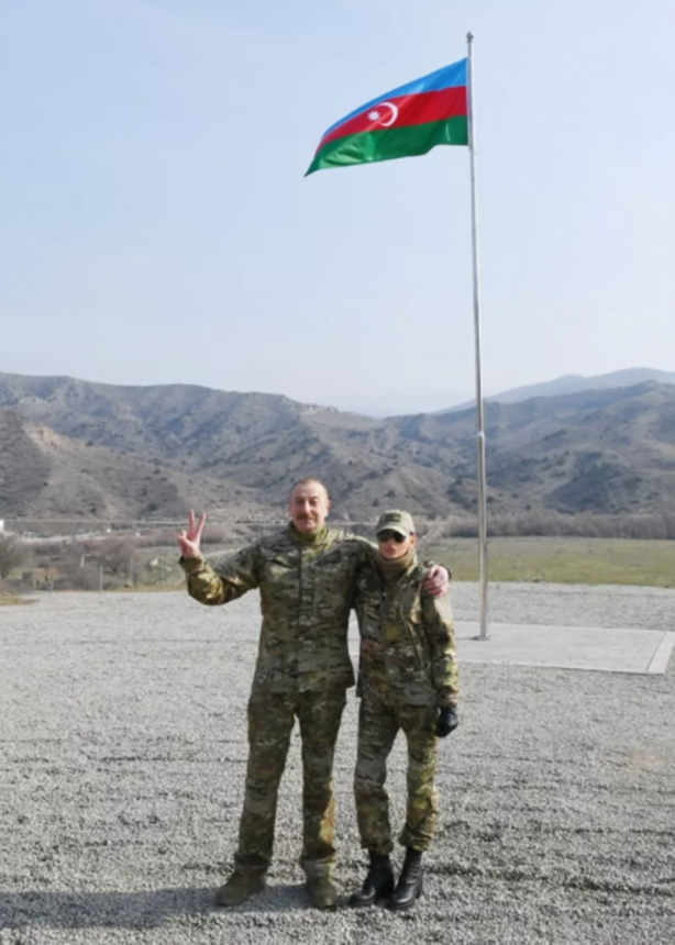 Foto - Aliyev, Ermenistan işgalinden kurtarılan bölgelerde!