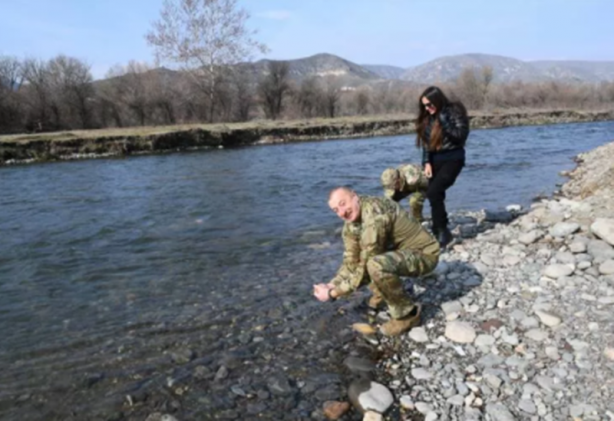 Foto - Aliyev, Ermenistan işgalinden kurtarılan bölgelerde!