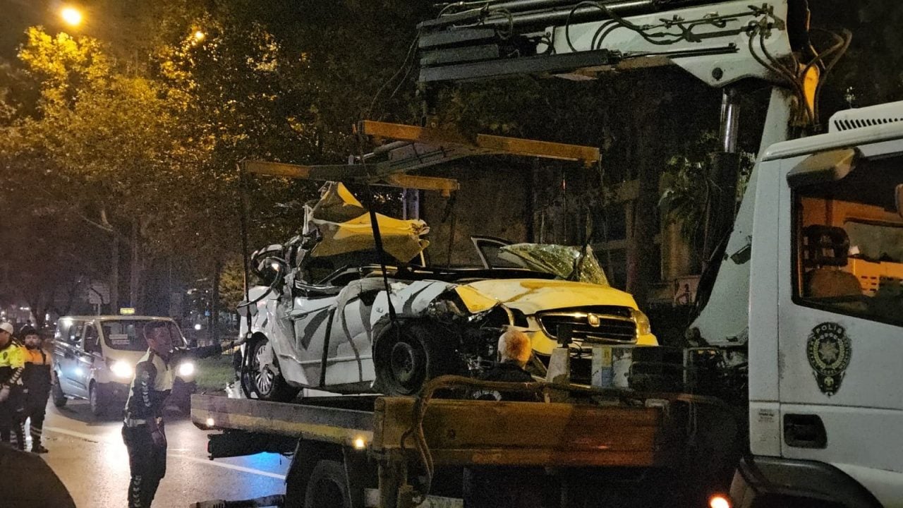 Foto - Alkol yine faciaya davetiye çıkardı! Beyoğlu’nda dehşet gecesi
