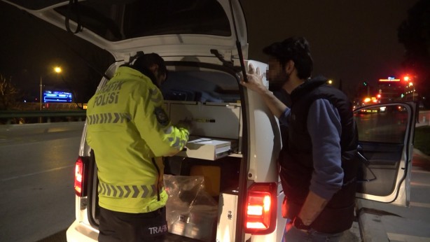 Foto - Alkollü sürücüden 'pes' dedirten pişkinlik!