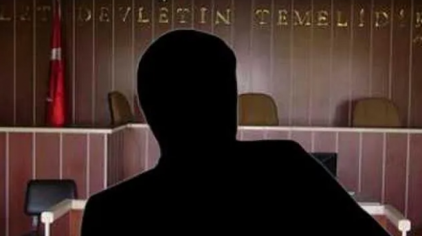 Foto - Alkolü özgürlük sayan sekülerler buna ne diyecek? Kendisini uyaran karısına yaptıkları ağızları açık bıraktı