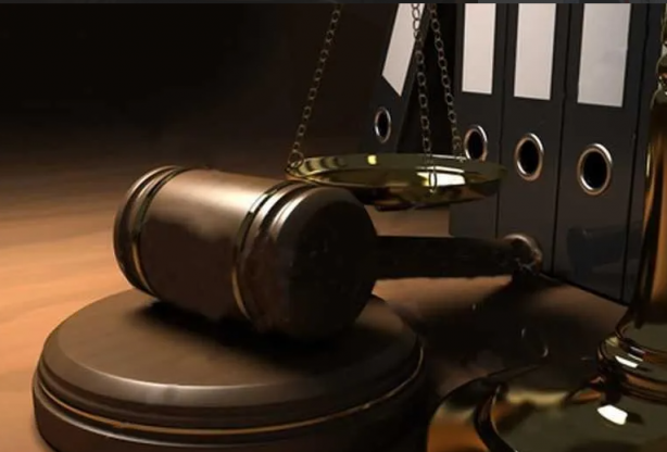 Foto - Alkolü özgürlük sayan sekülerler buna ne diyecek? Kendisini uyaran karısına yaptıkları ağızları açık bıraktı