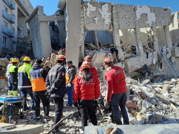 Foto - Allah çok büyük! 81 saat sonra gelen mucize