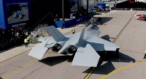 Foto - Allah korusun ama MMU KAAN'ın pilotu havada bayılırsa uçak bakın ne yapıyor! Amerikalılar hayret etti